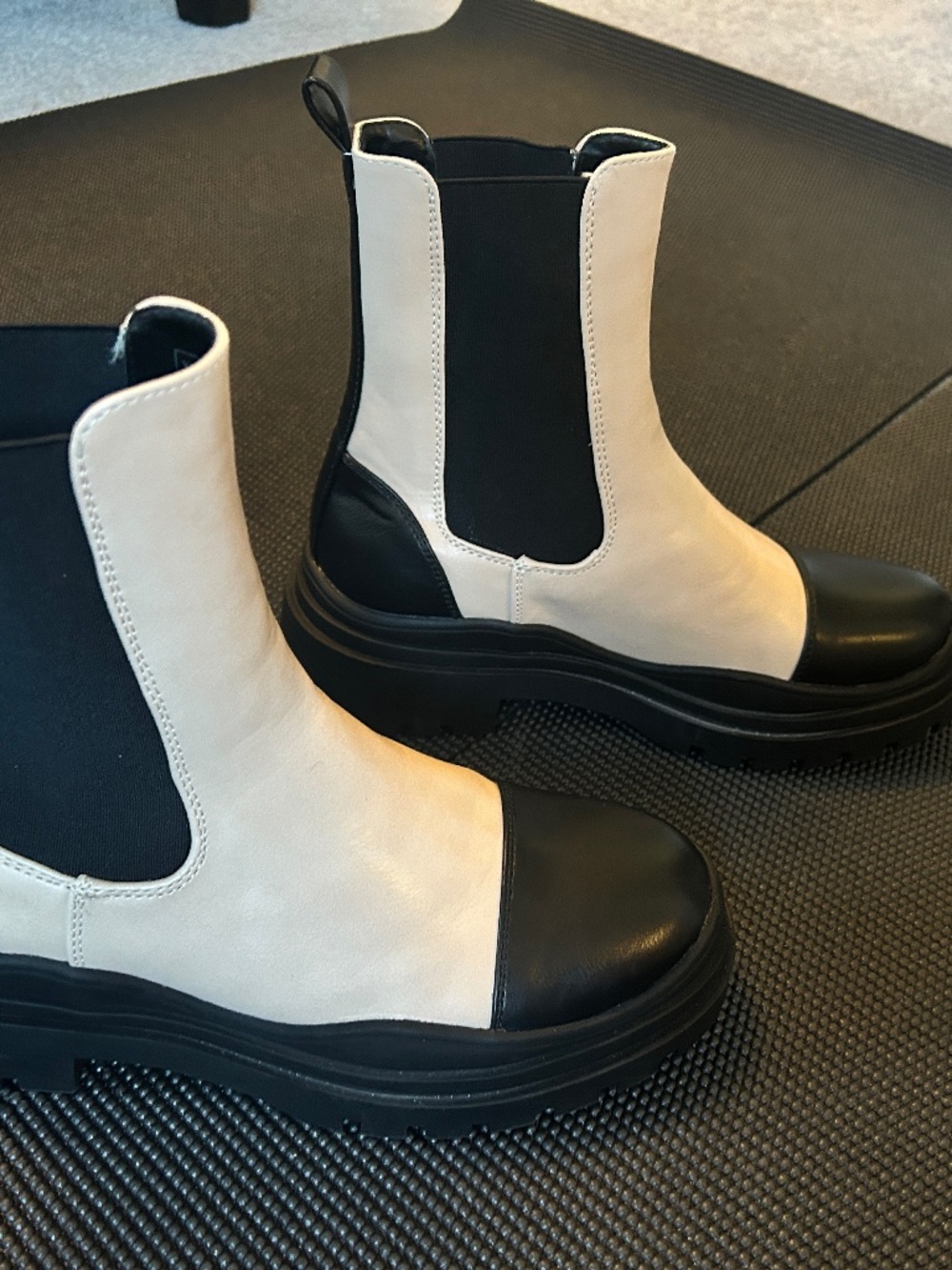Ladies Two tone Ankle Boots